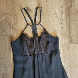 Elegant Black Lace Trim Sleepwear